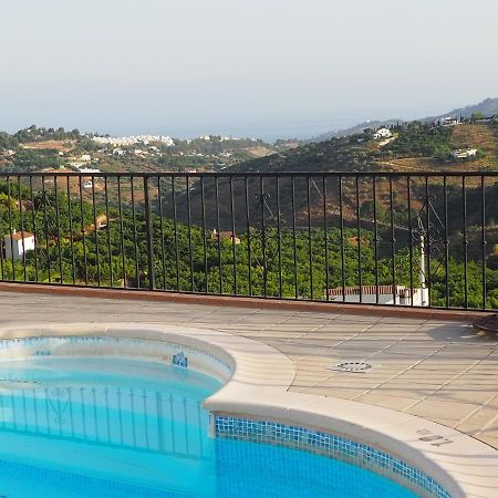 Apartment Joaquin Frigiliana Luaran gambar